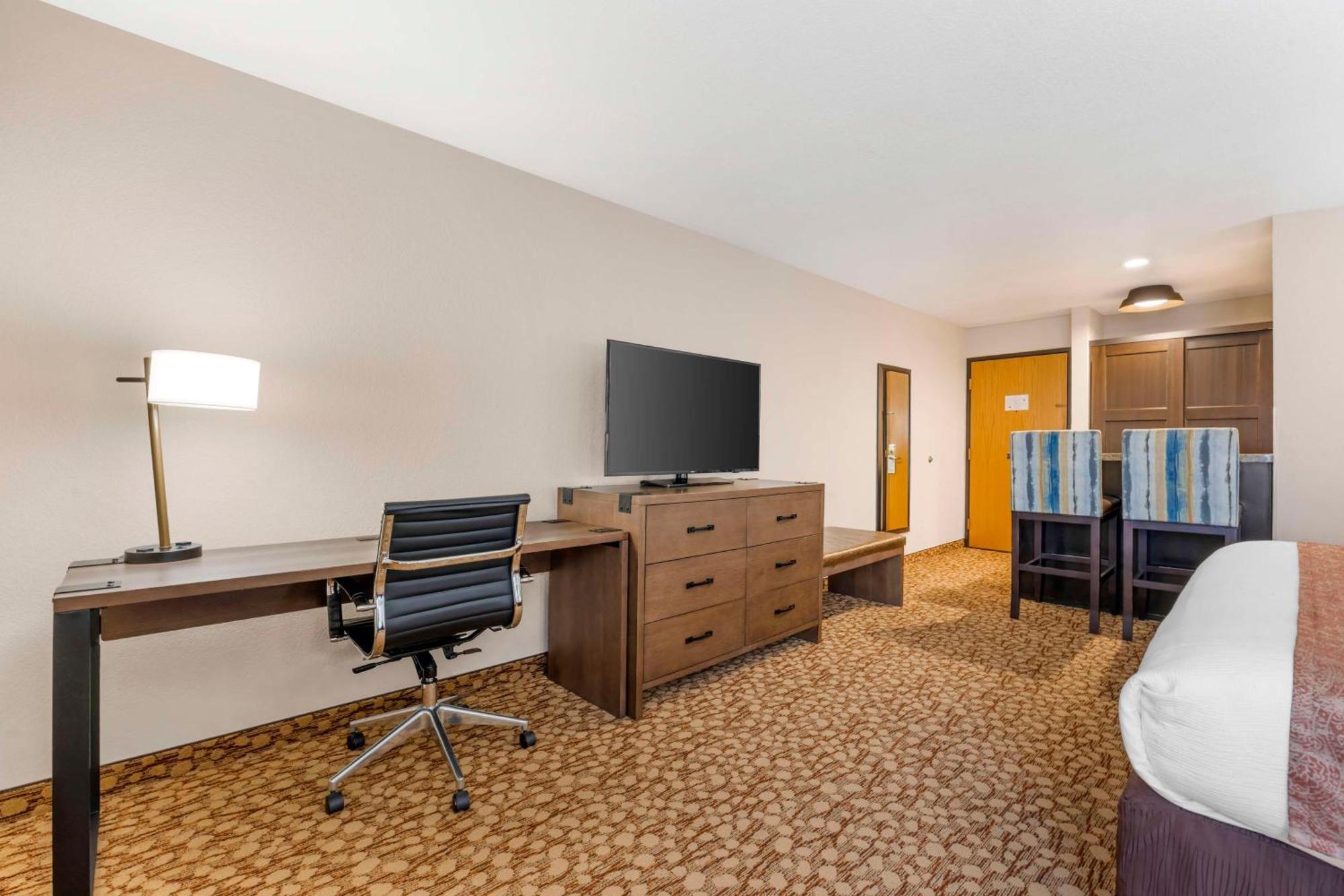 סאלם Best Western Plus Mill Creek Inn מראה חיצוני תמונה